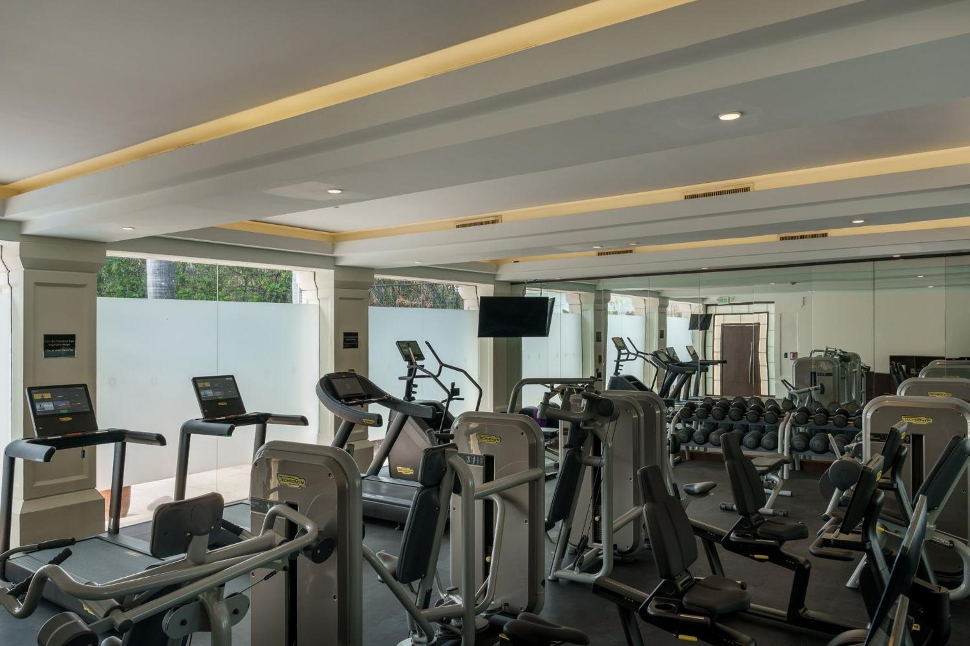 Real Intercontinental San Salvador By Ihg Otel Dış mekan fotoğraf