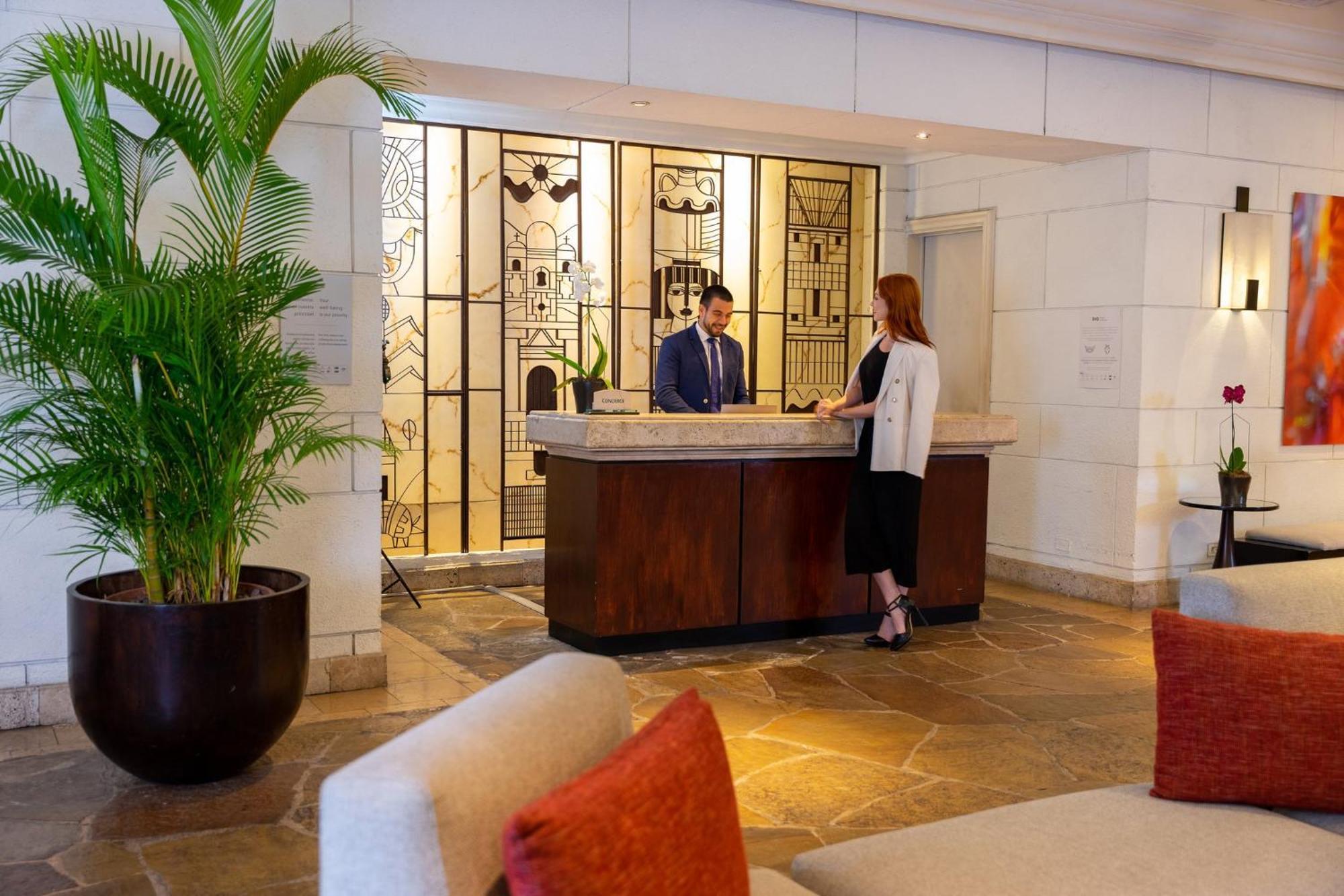 Real Intercontinental San Salvador By Ihg Otel Dış mekan fotoğraf